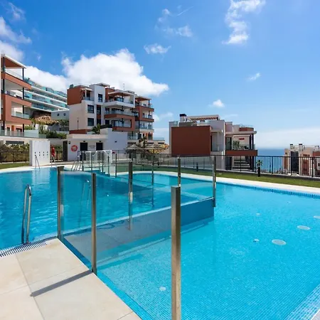 Fantastic Poolfront In Middel Views By Costarentals - Ref 161