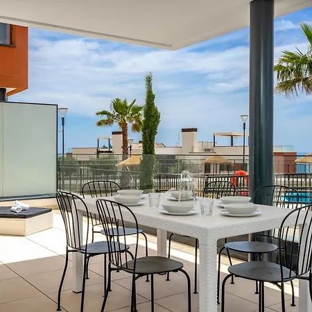 Apartment Fantastic Poolfront In Middel Views By Costarentals - Ref 161 *